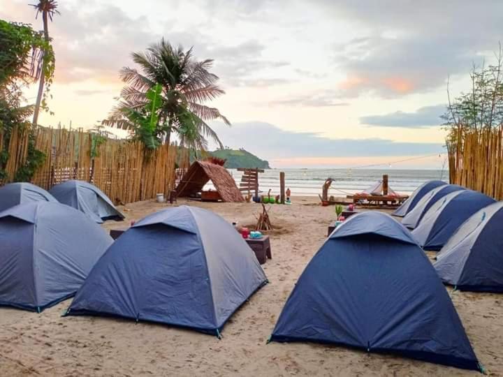 Bucana Kamp Payapa Beachfront El Nido Kültér fotó